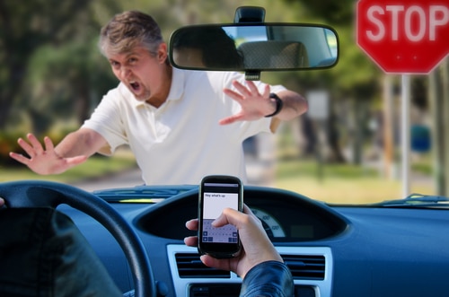 Distracted Driving Accidents in South Carolina Lowcountry Law